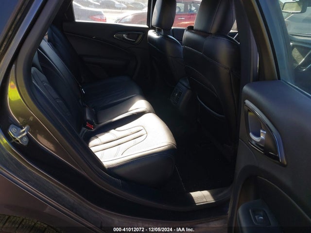 Chrysler 200 S 2015 1C3CCCBB1FN737891 Image 8