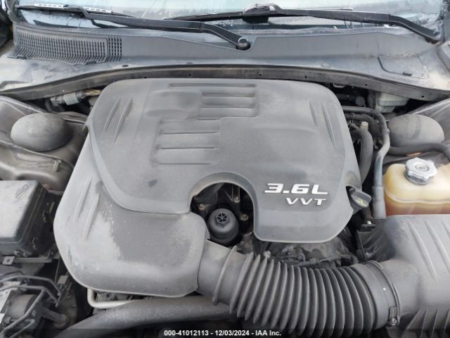 2C3CCAGG3FH860352 Chrysler 300 300s