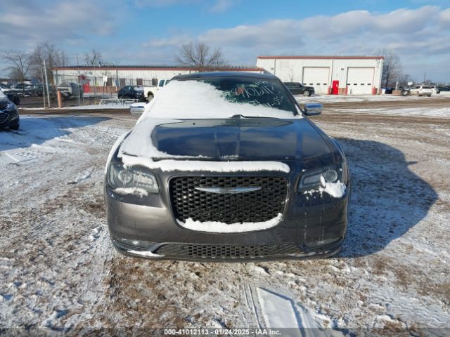 2C3CCAGG3FH860352 Chrysler 300 300s