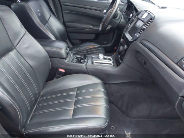 2C3CCAGG3FH860352 Chrysler 300 300s