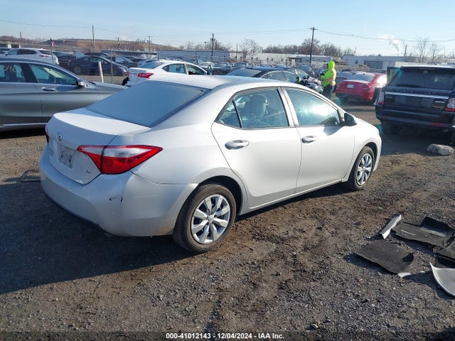 Toyota COROLLA LE 2015 2T1BURHE9FC429931 Image 4