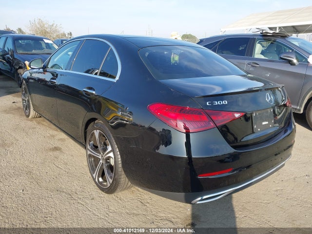 W1KAF4GB0NR035972 Mercedes-Benz C 300 Sedan
