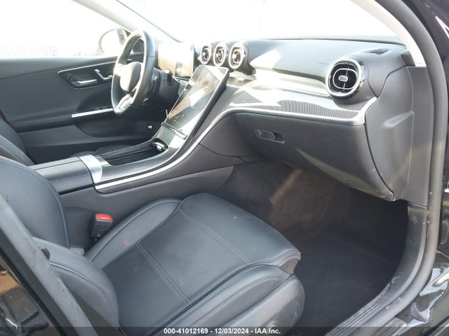W1KAF4GB0NR035972 Mercedes-Benz C 300 Sedan