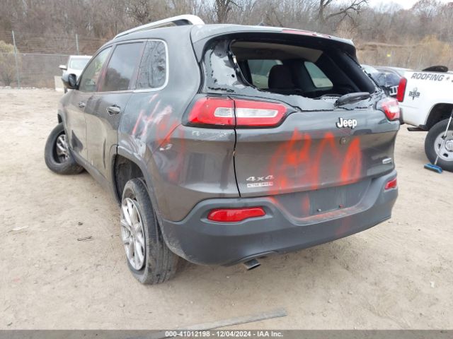 1C4PJMCB8EW167730 Jeep Cherokee Latitude