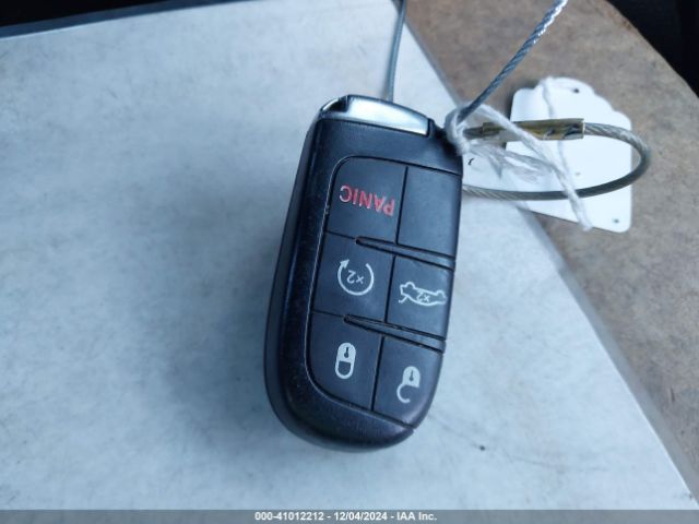 2C3CDXBGXKH696504 Dodge Charger Sxt Rwd