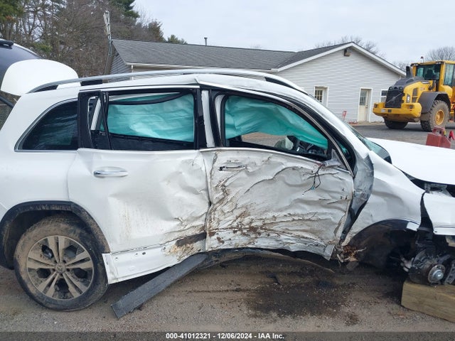 W1N4M4HB5SW386216 Mercedes-Benz Glb 250 4matic