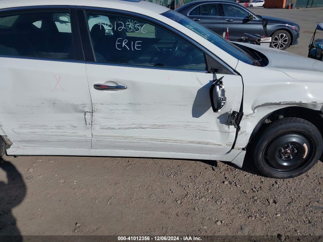 Nissan Altima 2.5 Sv 2015 1N4AL3AP9FC581021 Image 12