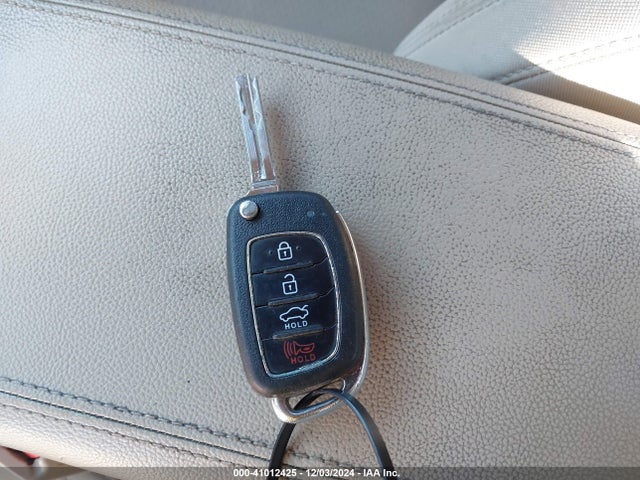 Hyundai SONATA SE 2018 5NPE24AF7JH649843 Image 11