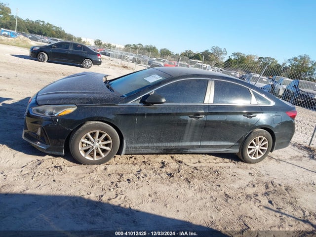 Hyundai SONATA SE 2018 5NPE24AF7JH649843 Image 14
