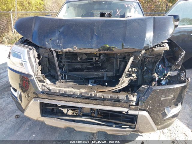 JN8AY2ADXN9678353 Nissan Armada Sv 4wd