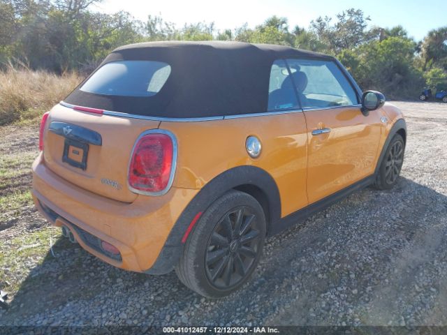 WMWWG9C56J3E38992 Mini Convertible Cooper S