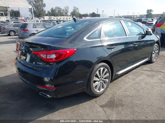 Hyundai Sonata Sport 2017 5NPE34AF7HH503949 Image 4