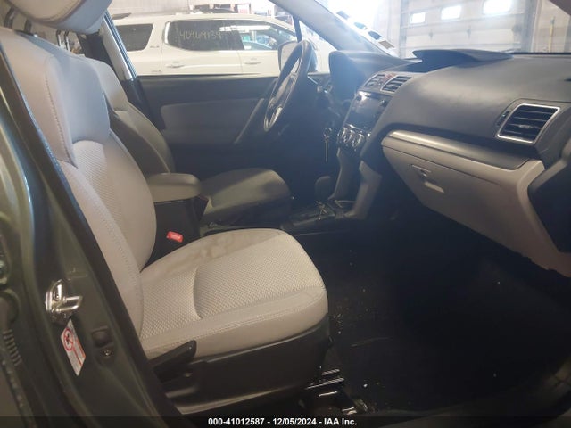 Subaru Forester 2.5i Premium 2017 JF2SJAEC4HH481707 Image 5