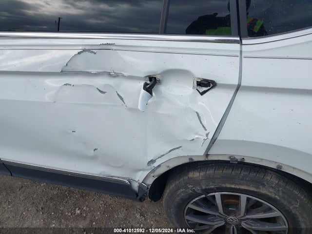 3VV2B7AX5JM004424 Volkswagen Tiguan