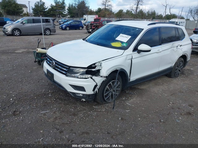 3VV2B7AX5JM004424 Volkswagen Tiguan