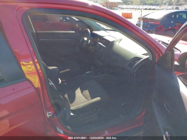 JA4AP3AU5HZ050588 Mitsubishi Outlander Sport 2.0 Es