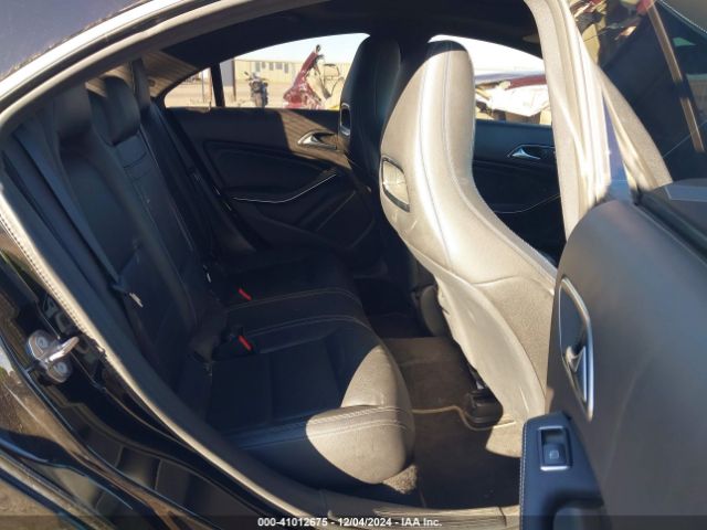 WDDSJ4EB4KN743893 Mercedes-Benz CLA 250
