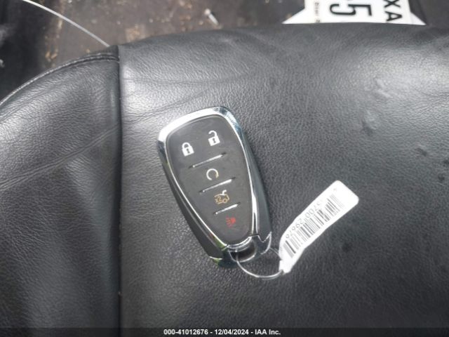 1G1ZE5SX2LF075549 Chevrolet Malibu Fwd Premier