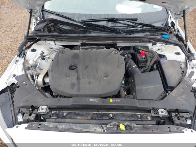 7JRL12FZ1NG160853 Volvo S60 B5 Momentum