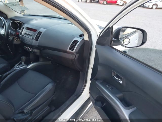 2013 MITSUBISHI OUTLANDER JA4AS3AW3DU010386 Photo 4