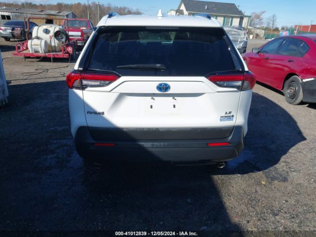 JTMMWRFV5ND144358 Toyota Rav4 Hybrid Le