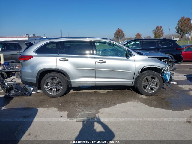 Toyota Highlander Limited Platinum 2019 5TDDZRFH9KS723435 Image 13