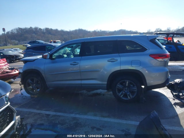 Toyota Highlander Limited Platinum 2019 5TDDZRFH9KS723435 Image 14