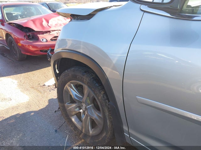 Toyota Highlander Limited Platinum 2019 5TDDZRFH9KS723435 Image 19