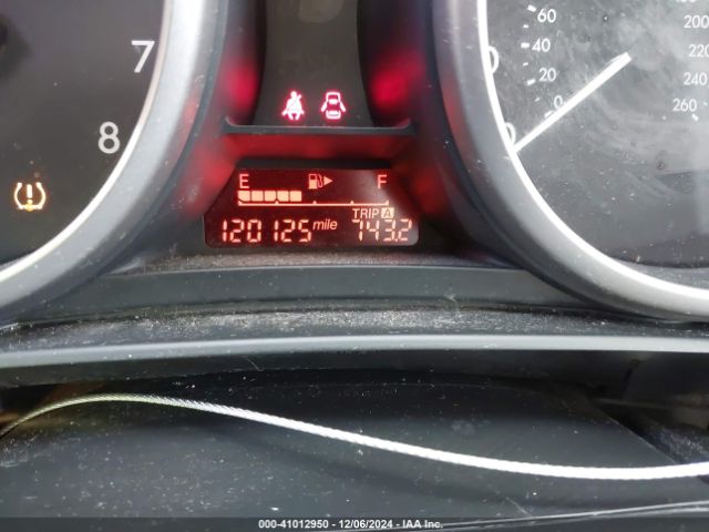 JM1CW2BL2F0180704 Mazda Mazda5 Sport