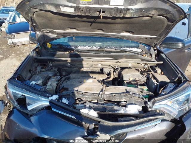 Toyota RAV4 LE 2017 2T3BFREV2HW551523 Image 10