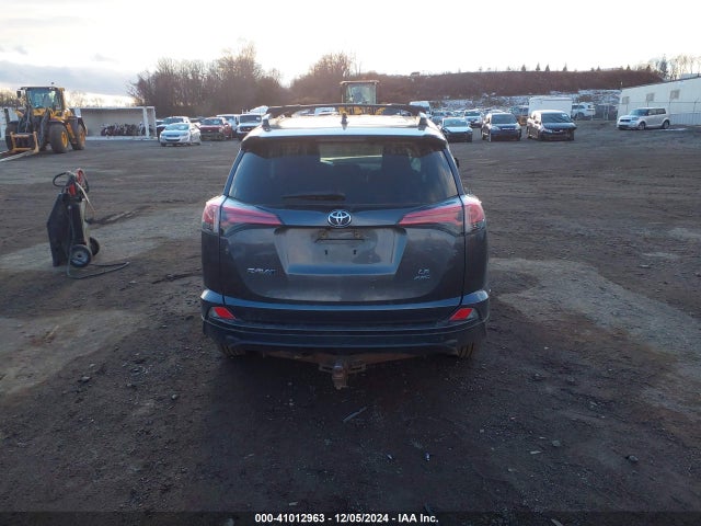 Toyota RAV4 LE 2017 2T3BFREV2HW551523 Image 16