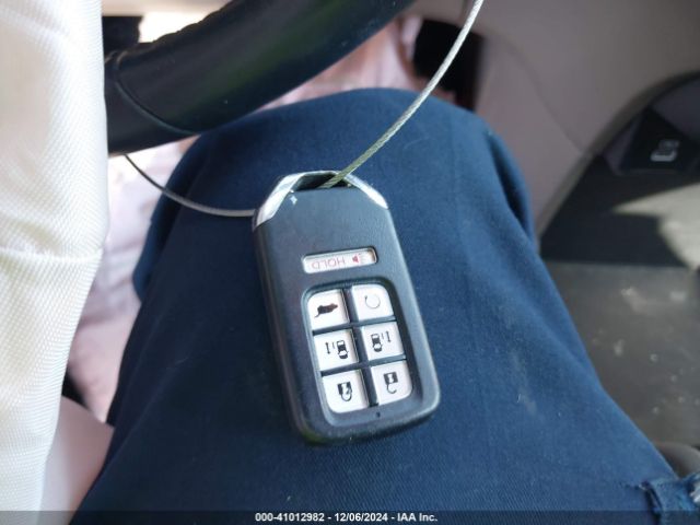 5FNRL6H88NB006956 Honda Odyssey Touring