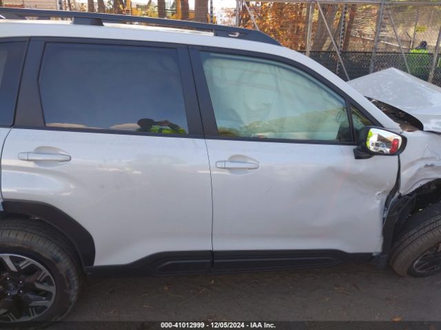 JF2SLDDC8SH408005 Subaru Forester Premium