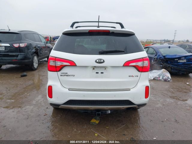 5XYKWDA74FG652715 KIA Sorento Limited V6