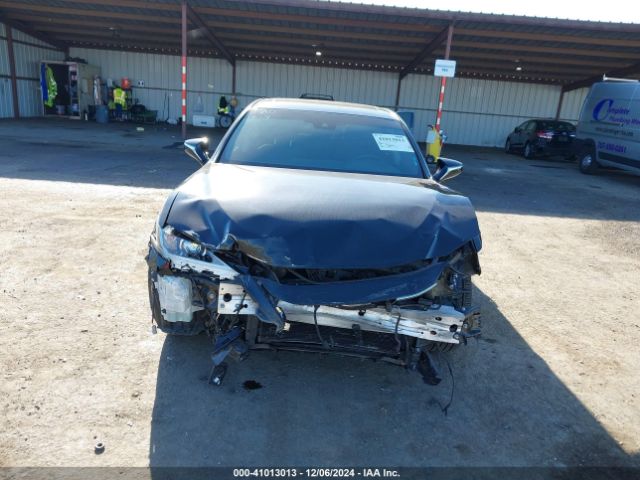 58ADA1C1XMU010112 Lexus ES 300H