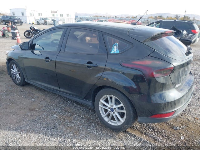 Ford FOCUS SE 2015 1FADP3K2XFL289088 Image 3