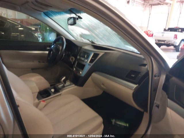 4S3BMBA66E3010761 Subaru Legacy 2.5i