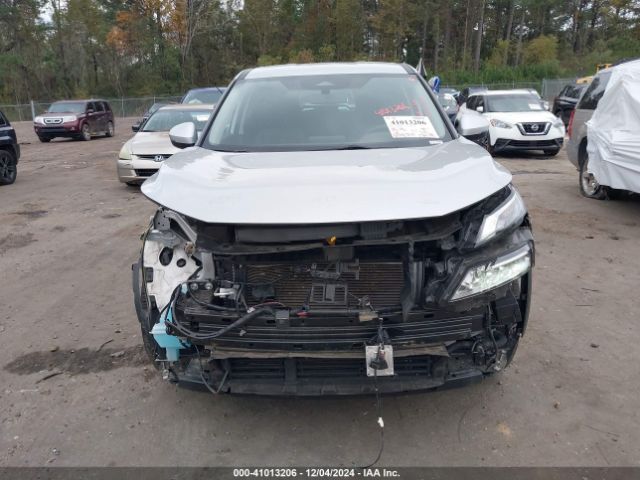 JN8BT3BA3PW409306 Nissan Rogue Sv Fwd