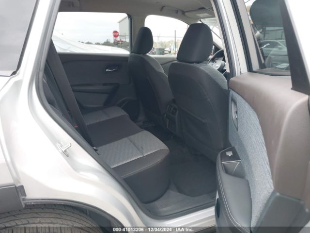 JN8BT3BA3PW409306 Nissan Rogue Sv Fwd
