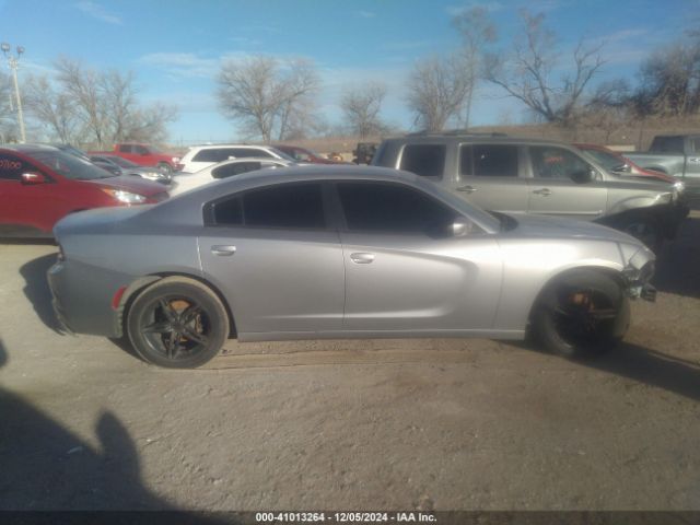 2C3CDXHG9JH142330 Dodge Charger Sxt Plus Rwd