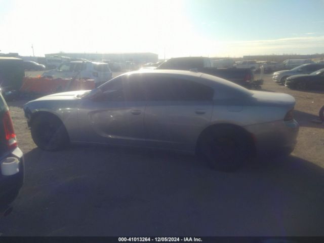 2C3CDXHG9JH142330 Dodge Charger Sxt Plus Rwd