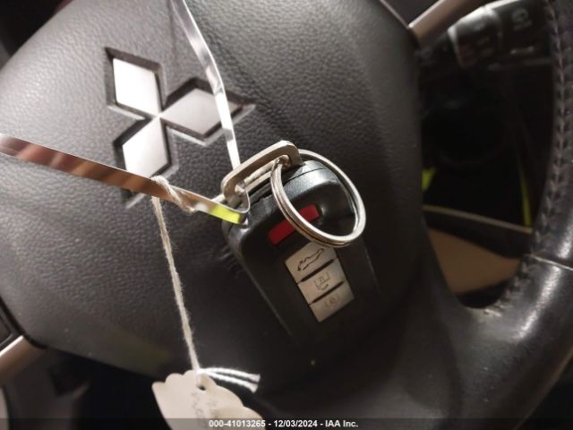 JA4AD3A30FZ013333 Mitsubishi Outlander Se
