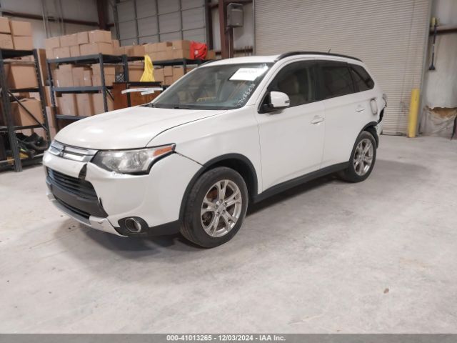 JA4AD3A30FZ013333 Mitsubishi Outlander Se