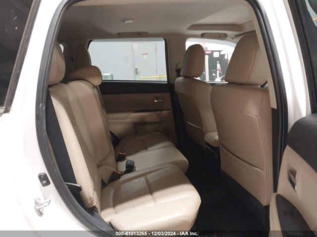 JA4AD3A30FZ013333 Mitsubishi Outlander Se