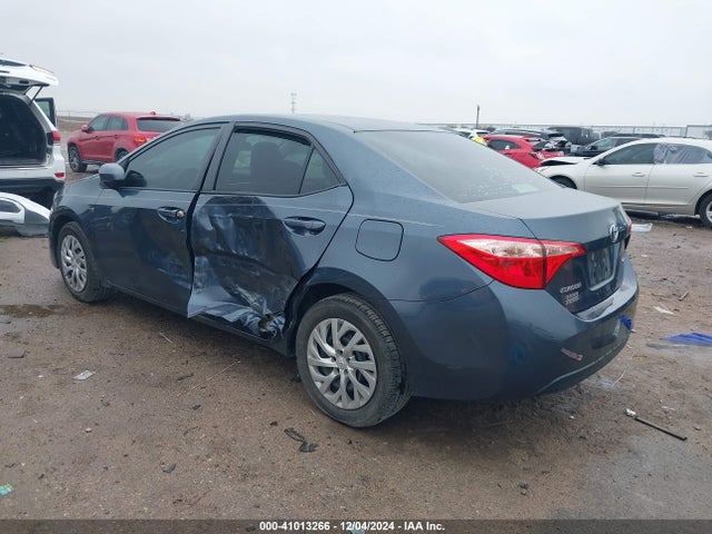 Toyota COROLLA LE 2019 2T1BURHE3KC219402 Image 3