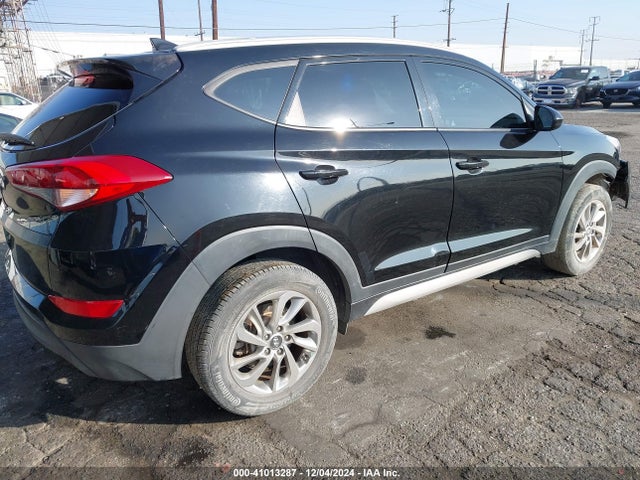 Hyundai TUCSON SEL 2018 KM8J33A44JU700656 Image 4