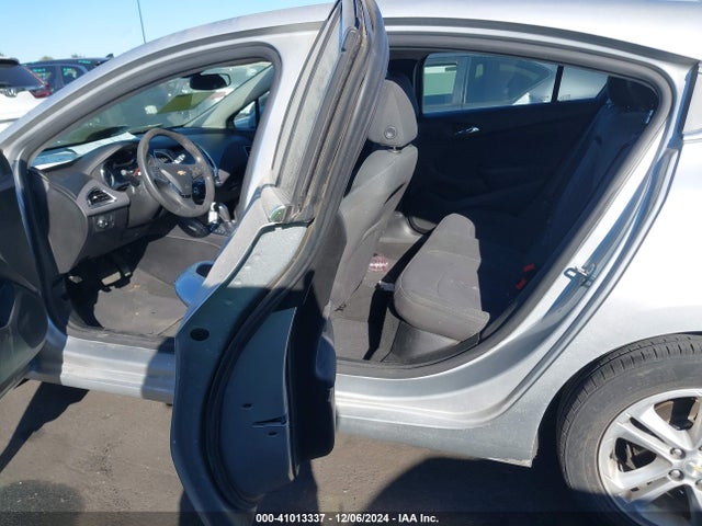 3G1BE6SM9HS595957 Chevrolet Cruze Lt Auto