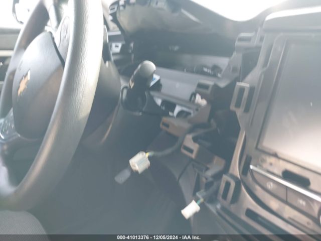 1GNEVFKW5KJ257915 Chevrolet Traverse Ls