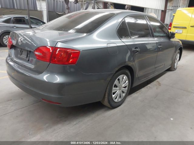 3VW2K7AJ9EM315822 Volkswagen Jetta 2.0l S