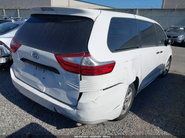 5TDZZ3DC7HS840675 Toyota Sienna L 7 Passenger